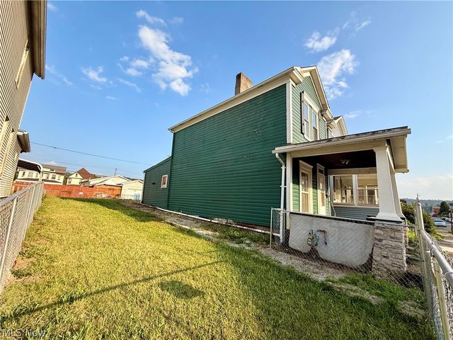 4254 Harrison Street, Bellaire, OH 43906