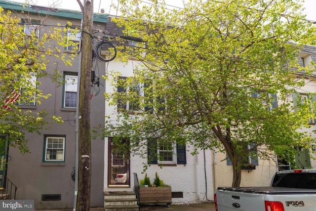 2406 ASPEN ST, Philadelphia, PA 19130