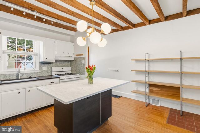 2406 ASPEN ST, Philadelphia, PA 19130