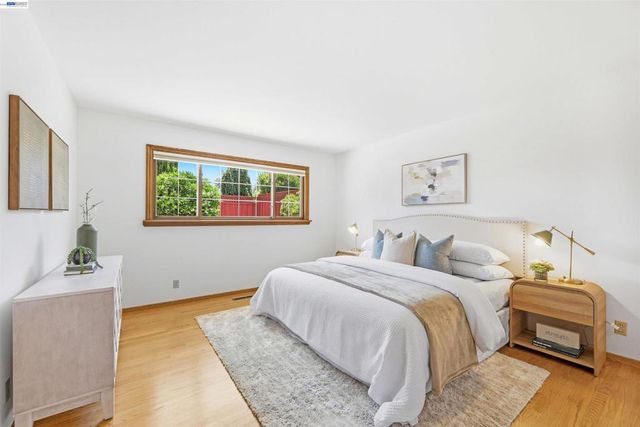 5346 Brophy Dr, Fremont, CA 94536