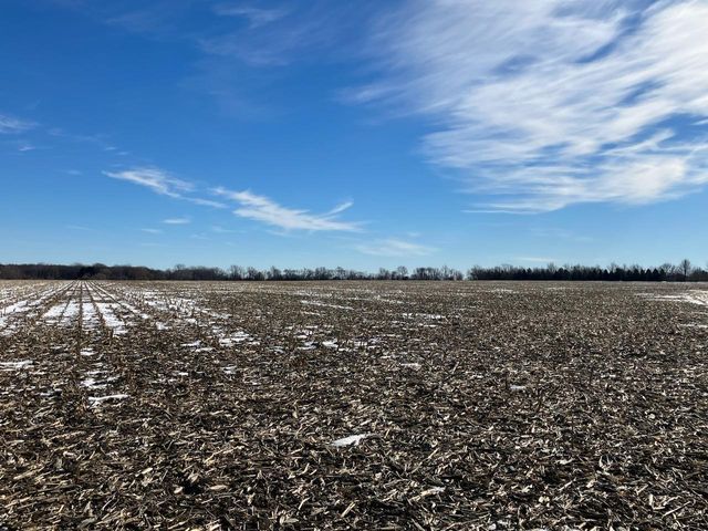 000 Grade School Road, Caledonia, IL 61011