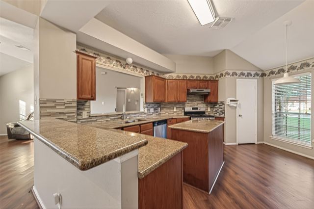 4142 Custer Creek Drive, Missouri City, TX 77459