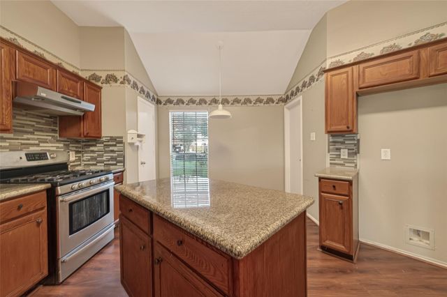 4142 Custer Creek Drive, Missouri City, TX 77459