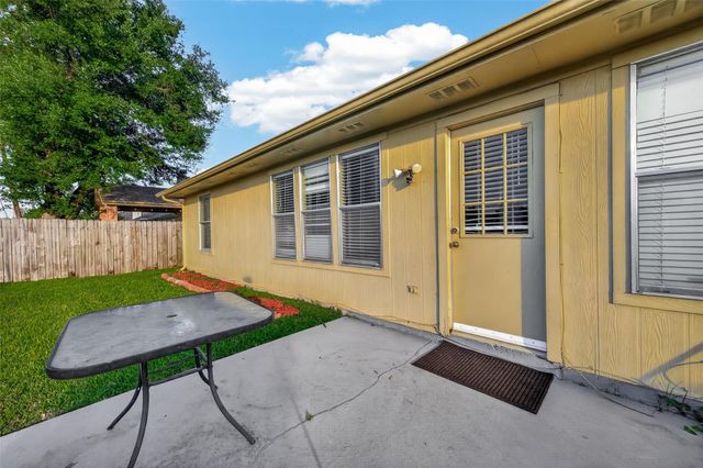 4142 Custer Creek Drive, Missouri City, TX 77459