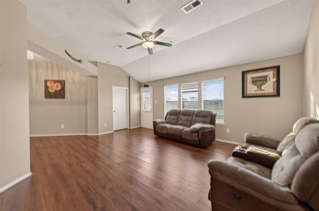 4142 Custer Creek Drive, Missouri City, TX 77459