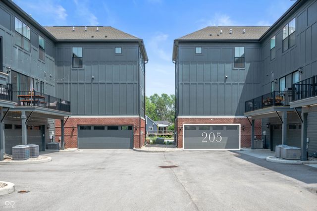 205 Poplar Street, Westfield, IN 46074