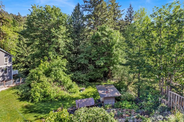 2070 Fairhaven Avenue, Bellingham, WA 98229
