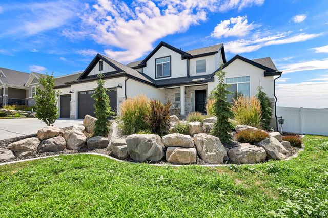 1568 E CHERRY LN, Layton, UT 84040