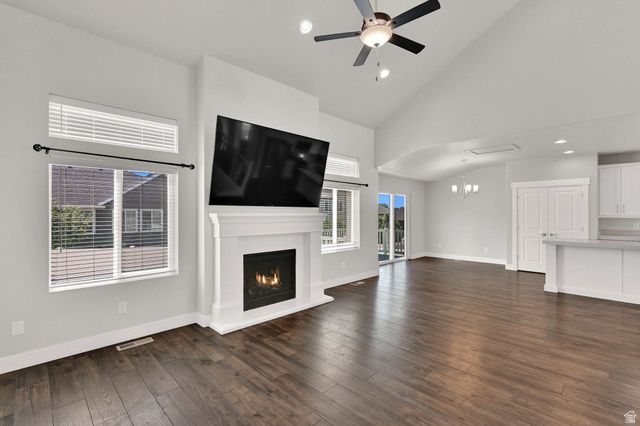 1568 E CHERRY LN, Layton, UT 84040