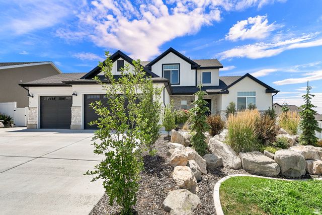 1568 E CHERRY LN, Layton, UT 84040