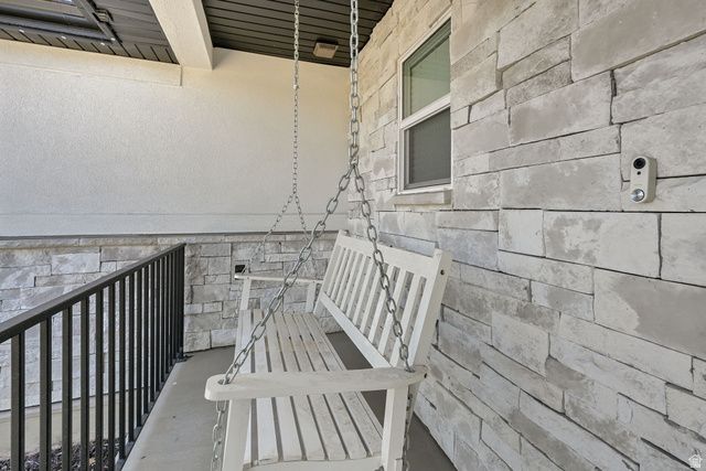 1568 E CHERRY LN, Layton, UT 84040