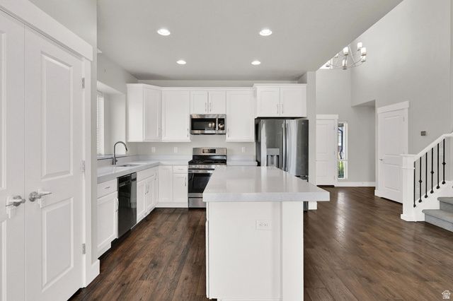 1568 E CHERRY LN, Layton, UT 84040