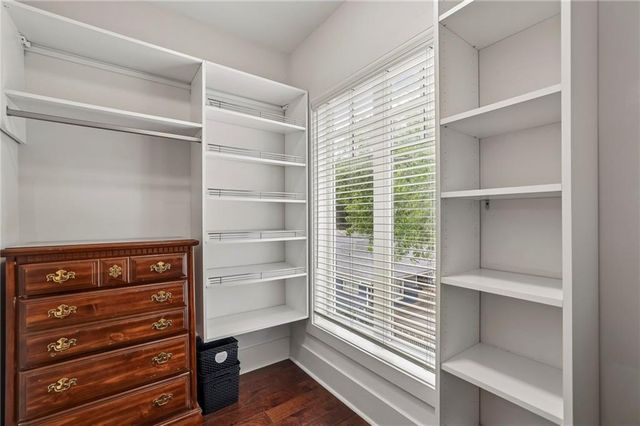 301 Canton Way, Roswell, GA 30075