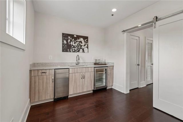 301 Canton Way, Roswell, GA 30075