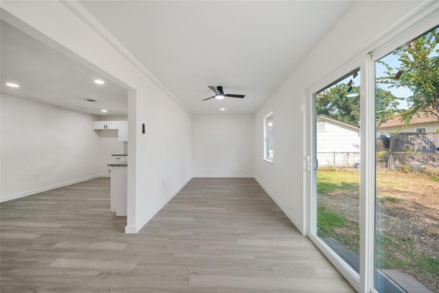 607 3rd Street, Humble, TX 77338