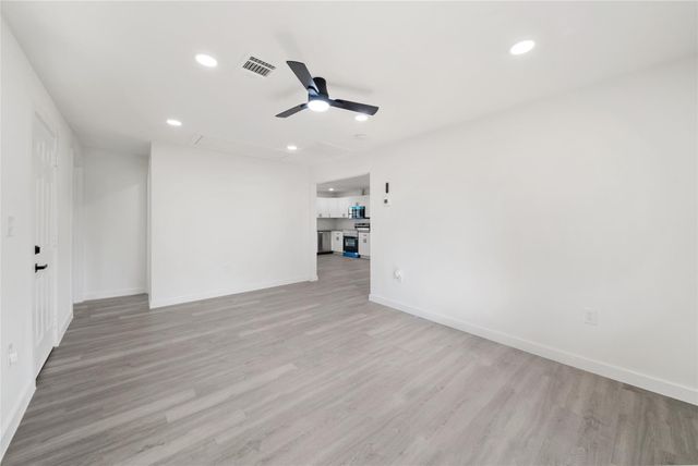 607 3rd Street, Humble, TX 77338