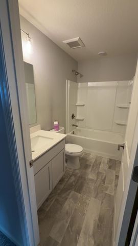 4829 Airlake Drive, Woodbury, MN 55129