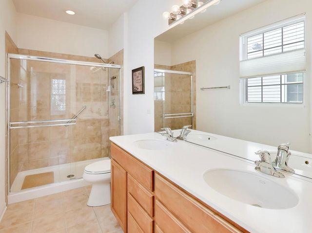 2594 Venetian Lane, Elgin, IL 60124