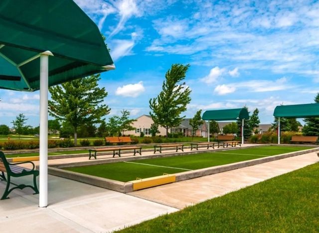 2594 Venetian Lane, Elgin, IL 60124