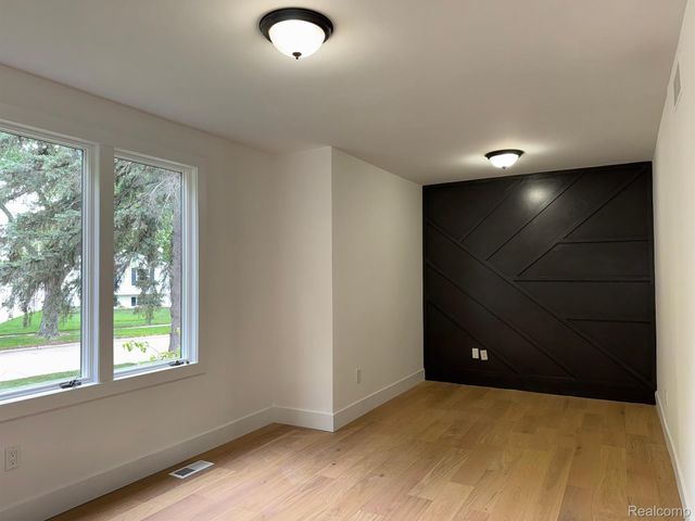 42811 WILMINGTON Drive, Sterling Heights, MI 48313