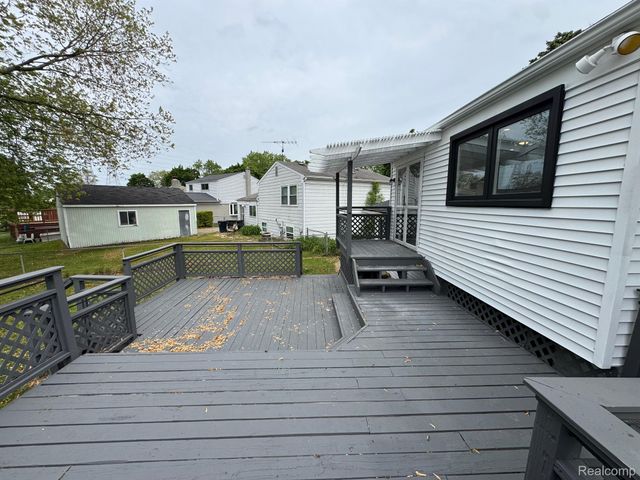 42811 WILMINGTON Drive, Sterling Heights, MI 48313