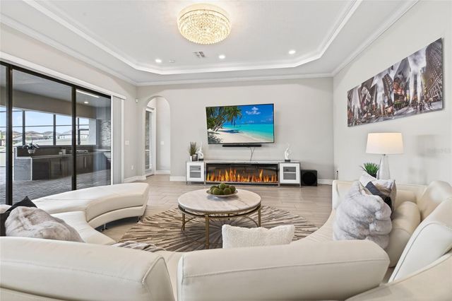 18215 LEAFMORE STREET, Lutz, FL 33548