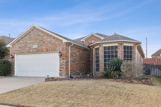 12913 Hurricane Lane, Fort Worth, TX 76244