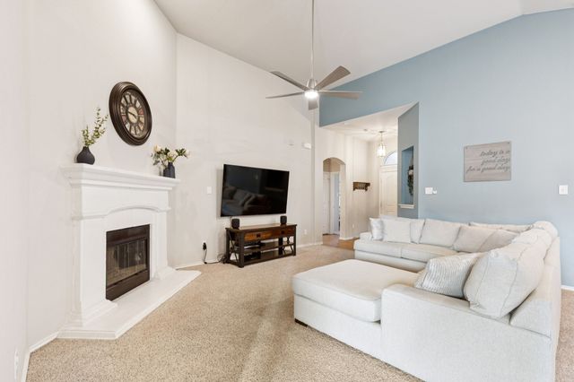 12913 Hurricane Lane, Fort Worth, TX 76244