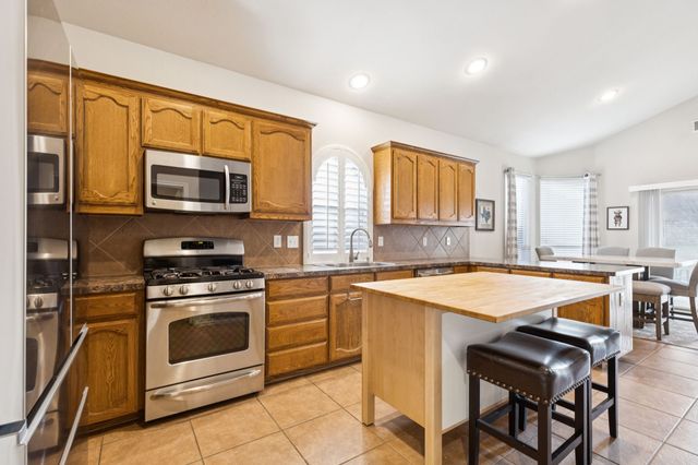 12913 Hurricane Lane, Fort Worth, TX 76244