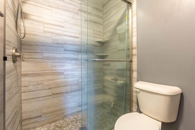 4715 Lucerne Lakes Boulevard E 205, Greenacres, FL 33467