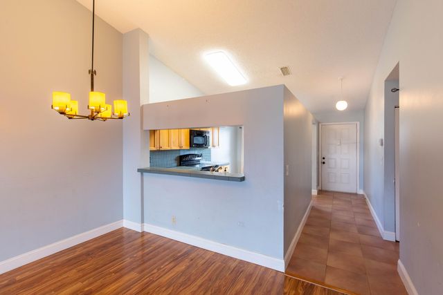 4715 Lucerne Lakes Boulevard E 205, Greenacres, FL 33467