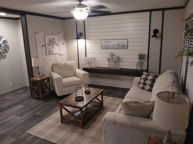 2252 Blocker Rd, Marshall, TX 75672