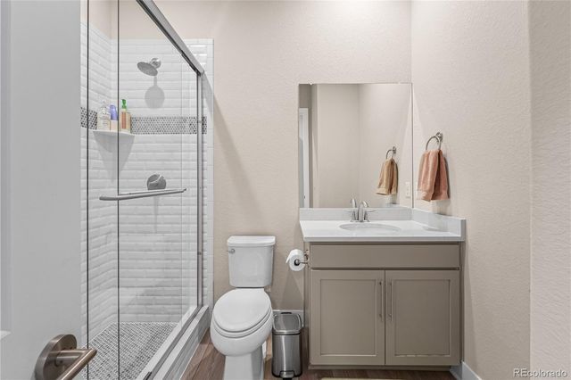 21996 E Allenspark Place, Aurora, CO 80016