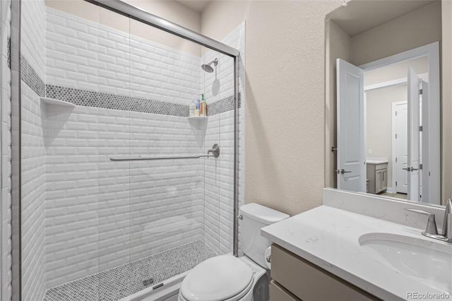 21996 E Allenspark Place, Aurora, CO 80016