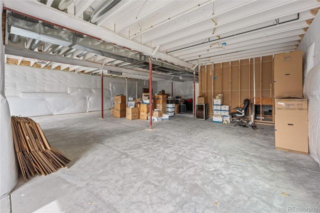 21996 E Allenspark Place, Aurora, CO 80016