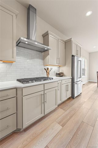 21996 E Allenspark Place, Aurora, CO 80016