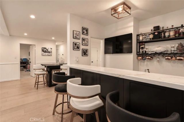 5931 Maury Avenue, Woodland Hills, CA 91367