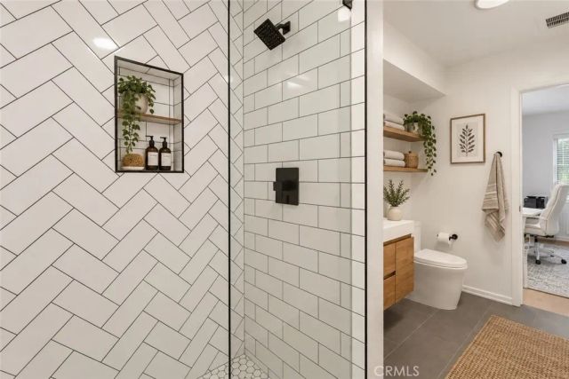 5931 Maury Avenue, Woodland Hills, CA 91367