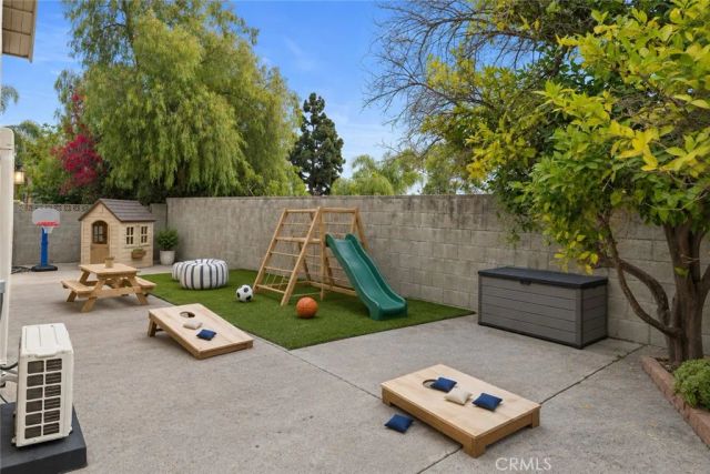 5931 Maury Avenue, Woodland Hills, CA 91367