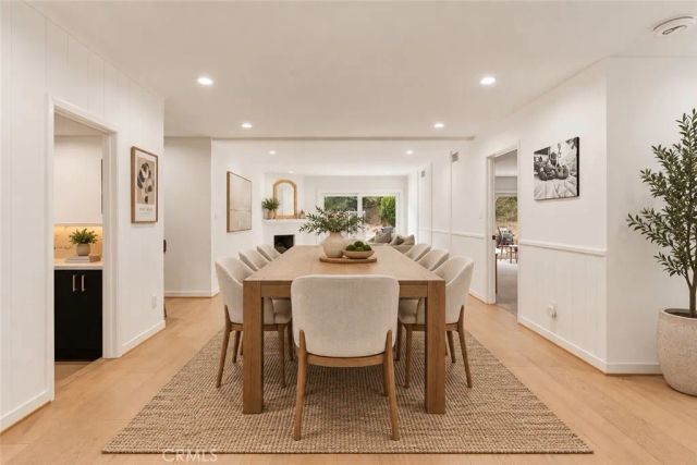 5931 Maury Avenue, Woodland Hills, CA 91367