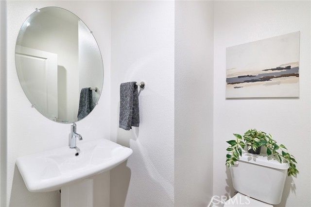 16554 Stone Pine Lane, Fontana, CA 92336