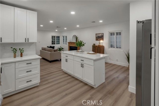 1741 N Rose, Burbank, CA 91505