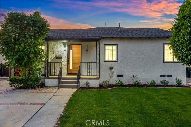 1741 N Rose, Burbank, CA 91505