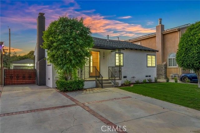 1741 N Rose, Burbank, CA 91505