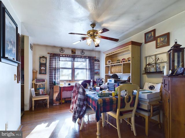 2440 BROUGHER LN, York, PA 17408