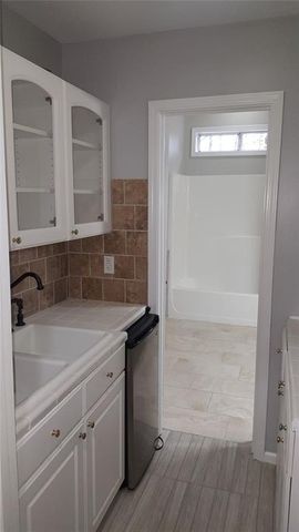 3885 Waterford Drive, Suwanee, GA 30024