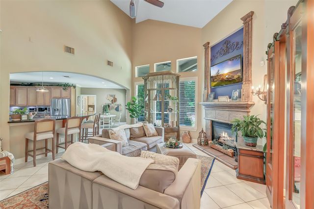 2708 Magenta Meadow, Conroe, TX 77304