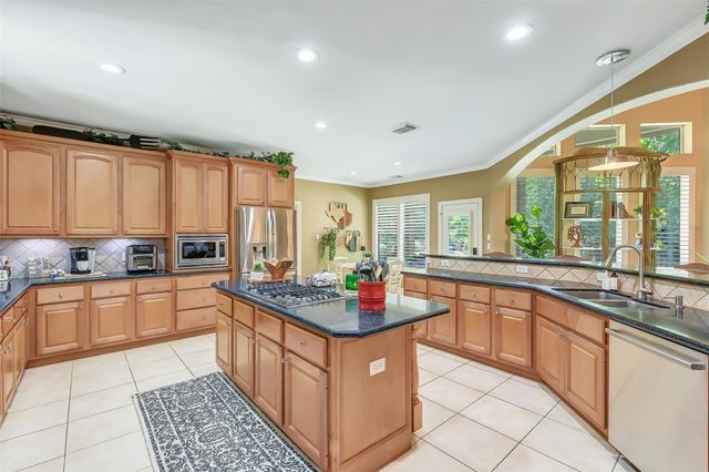 2708 Magenta Meadow, Conroe, TX 77304