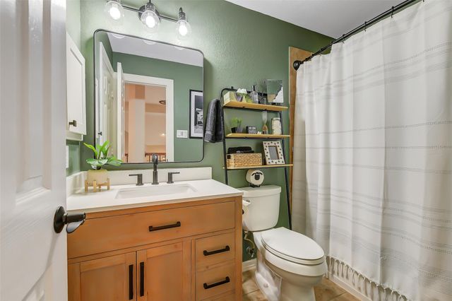2708 Magenta Meadow, Conroe, TX 77304