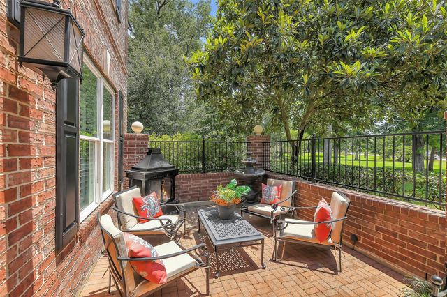 2708 Magenta Meadow, Conroe, TX 77304